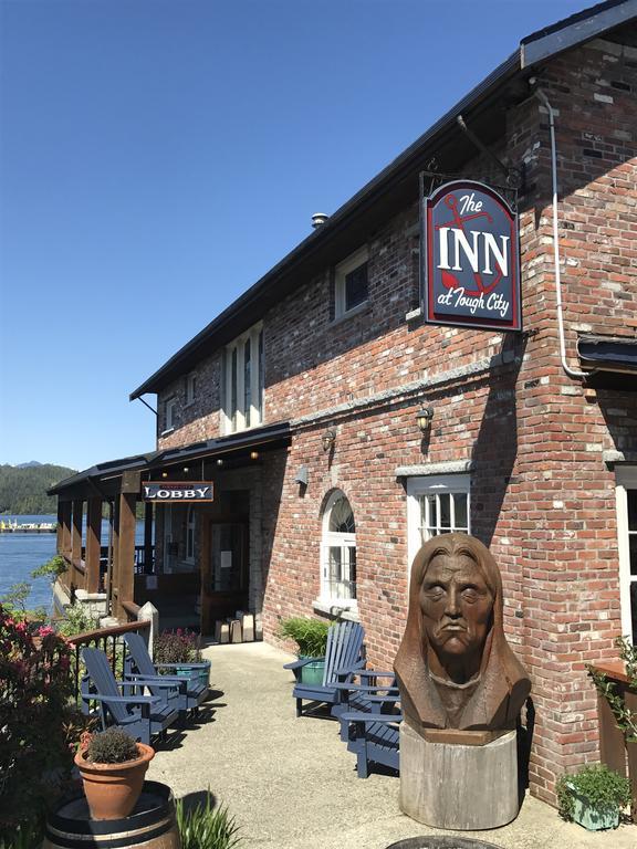 The Inn At Tough City Tofino Exterior foto